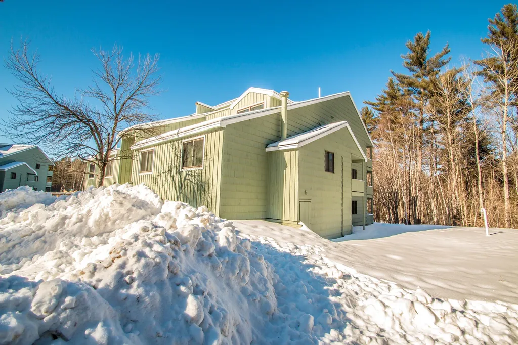 7 Seasons At Attitash Road Bartlett NH 03812