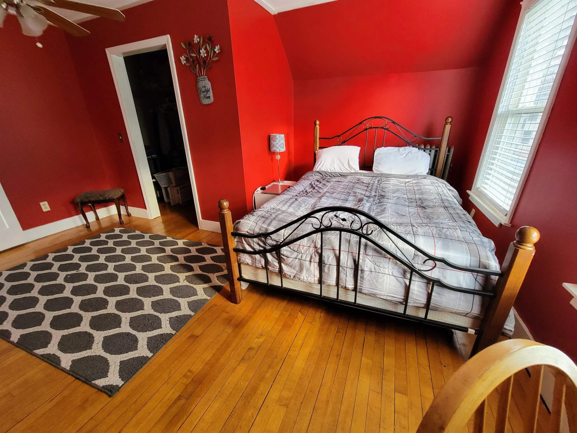 369 Walnut Street Manchester NH 03104
