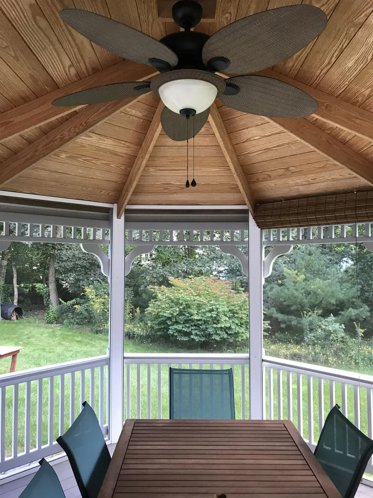 13 Ellsworth Lane Pelham NH 03076