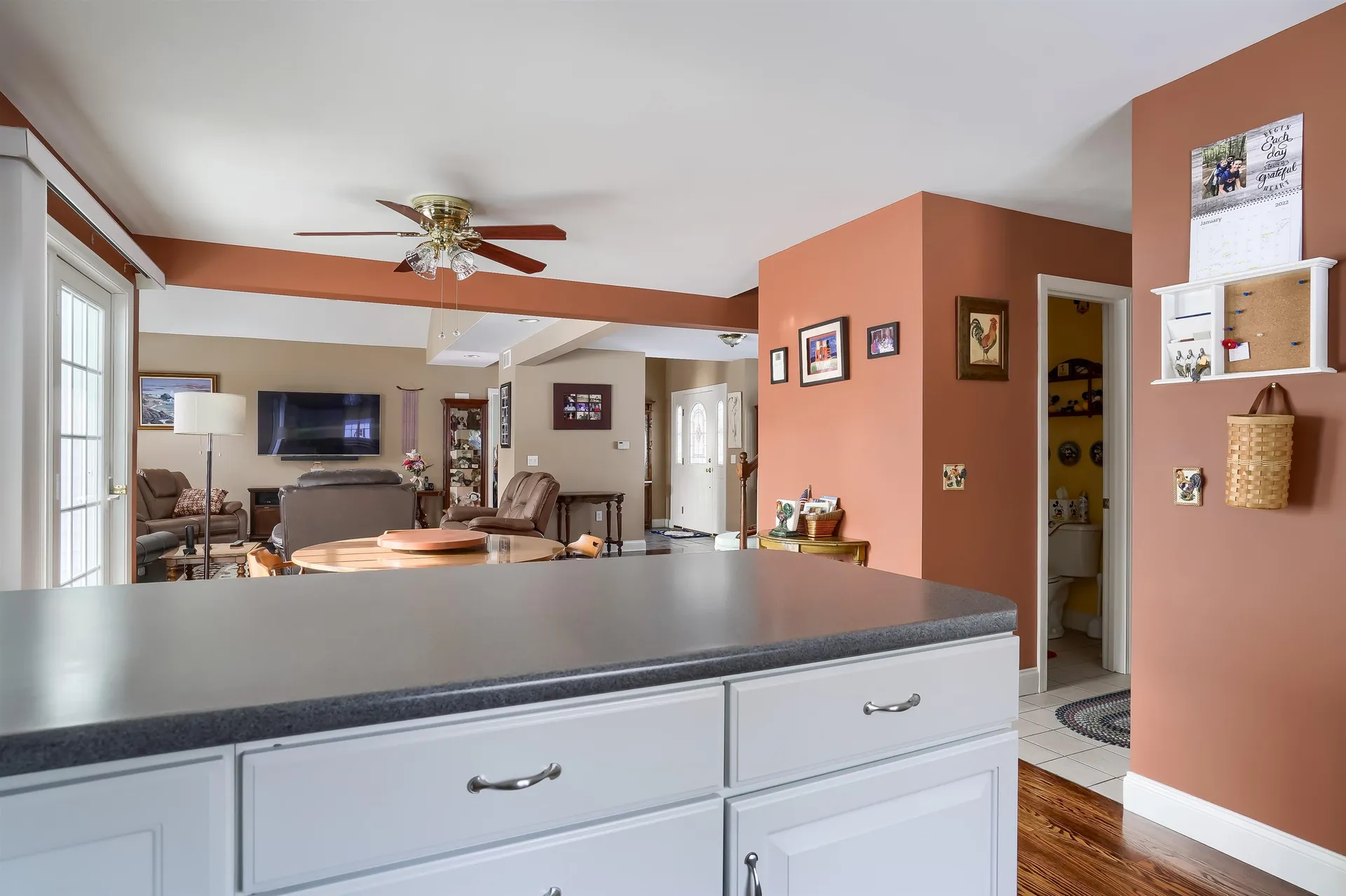 13 Ellsworth Lane Pelham NH 03076