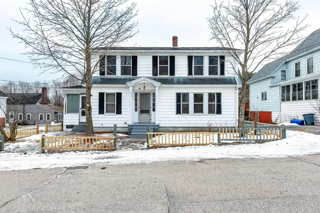 29 Myrtle Street Somersworth NH 03878