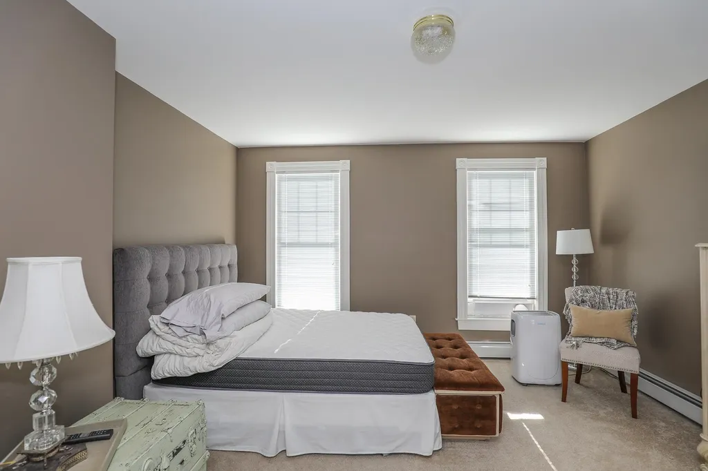 282 Myrtle Street Manchester NH 03104
