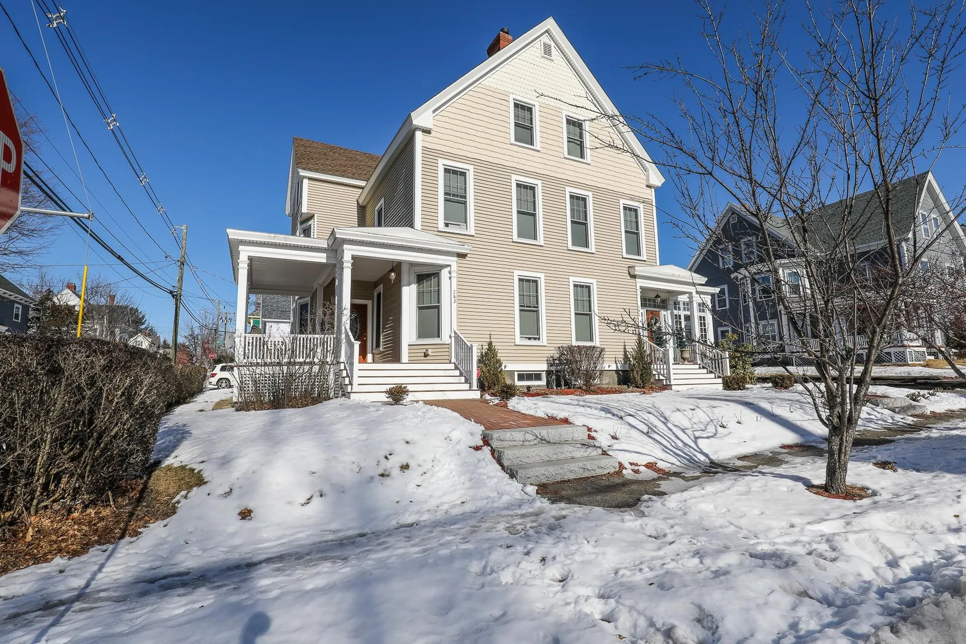 282 Myrtle Street Manchester NH 03104