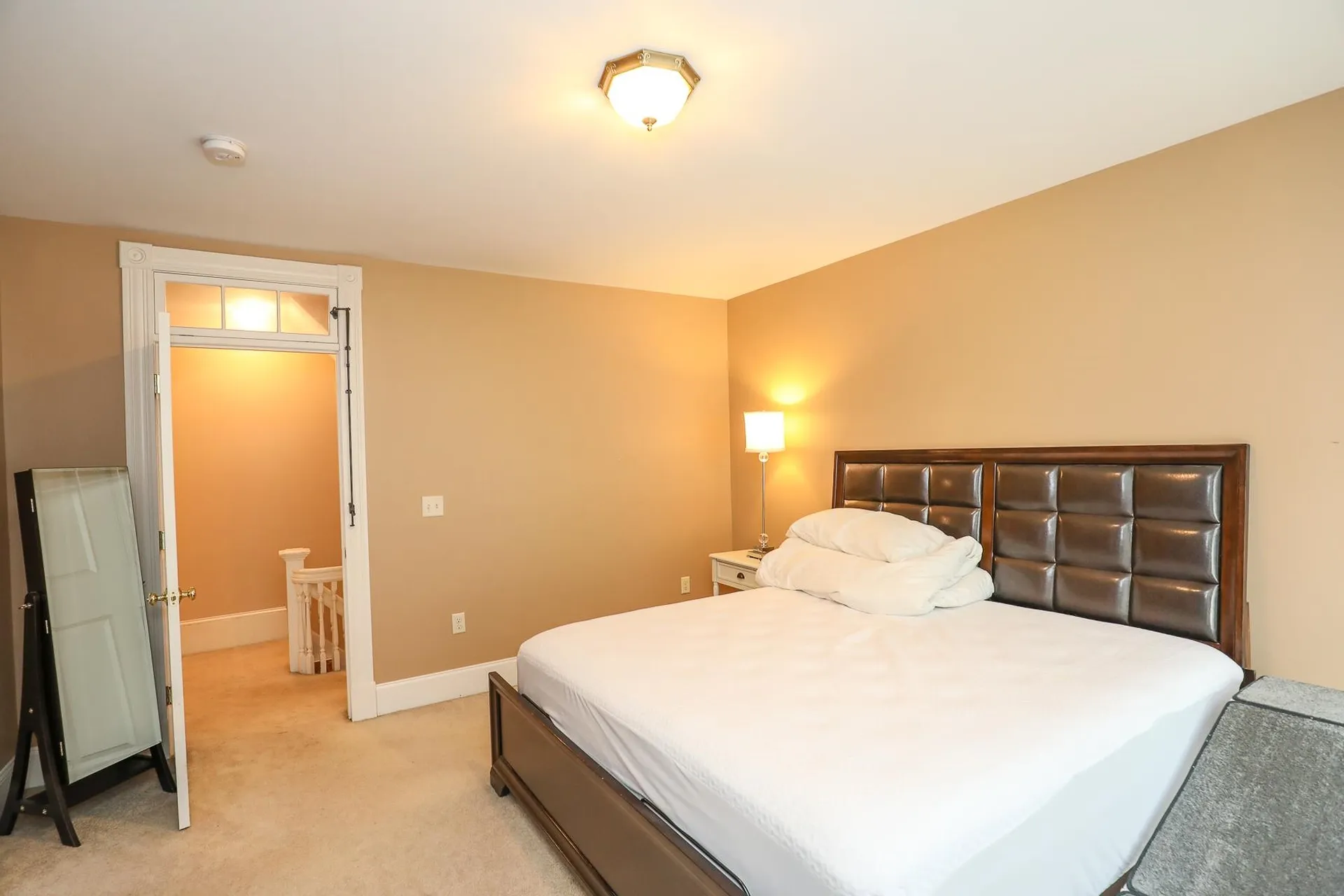 282 Myrtle Street Manchester NH 03104