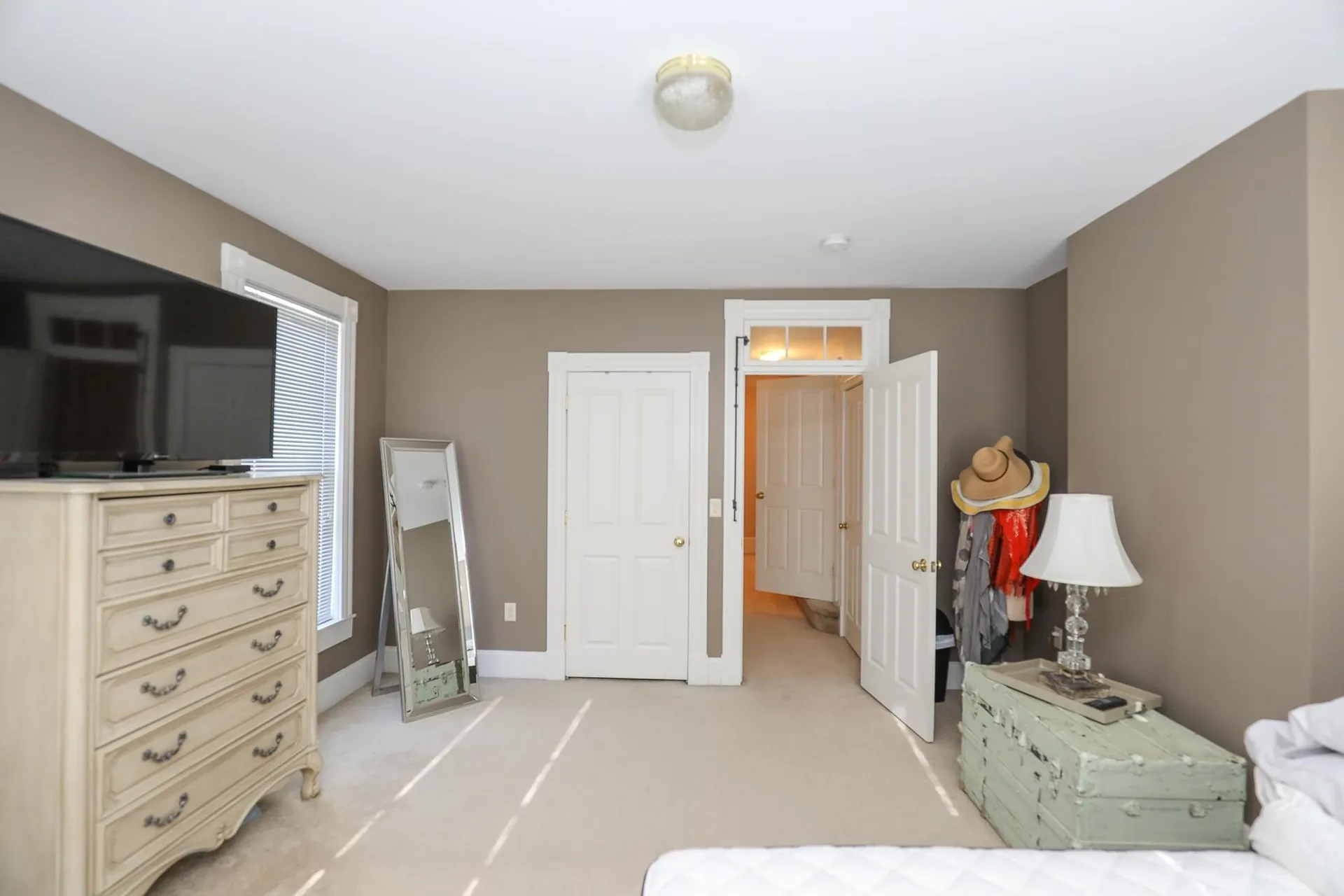 282 Myrtle Street Manchester NH 03104