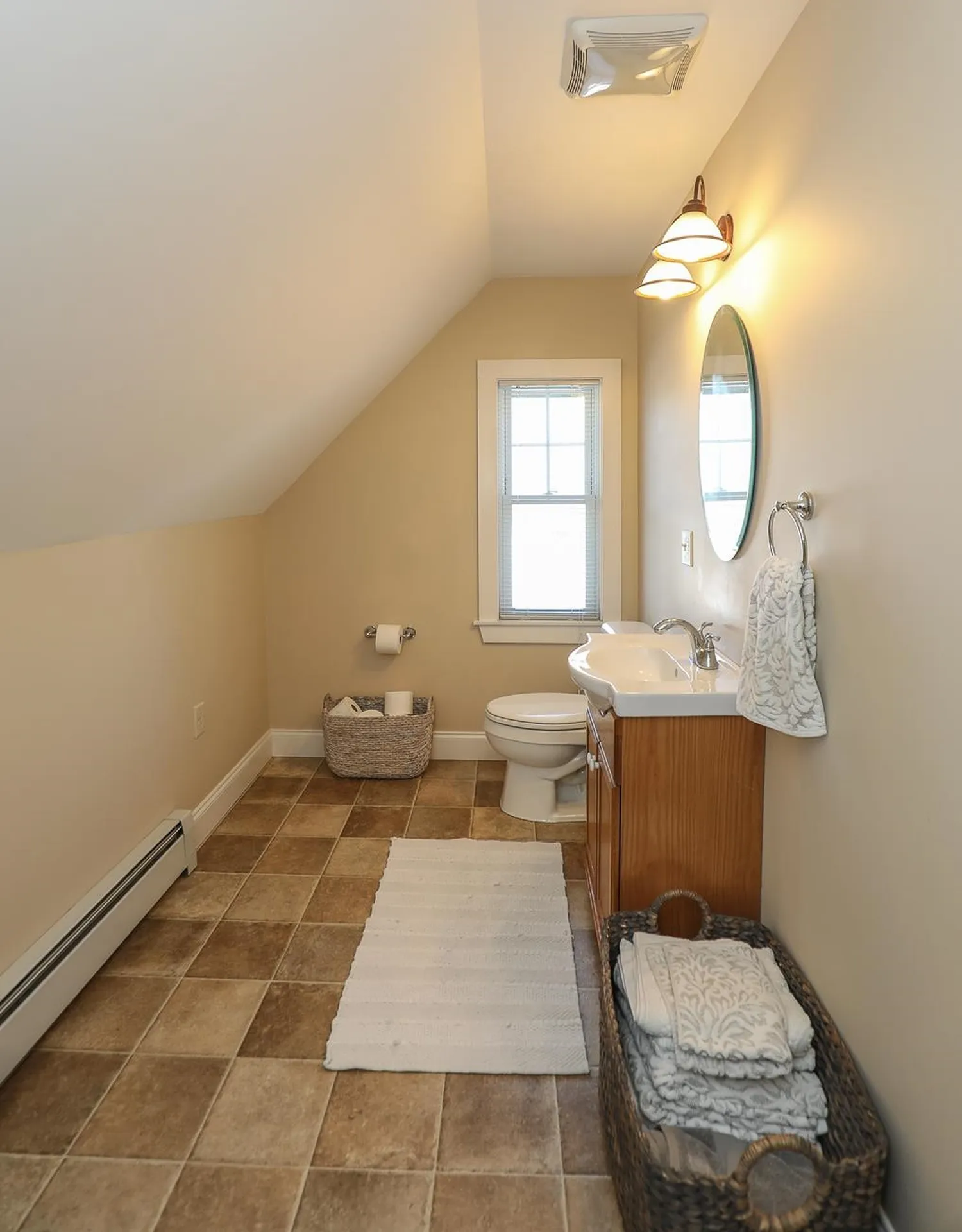 282 Myrtle Street Manchester NH 03104