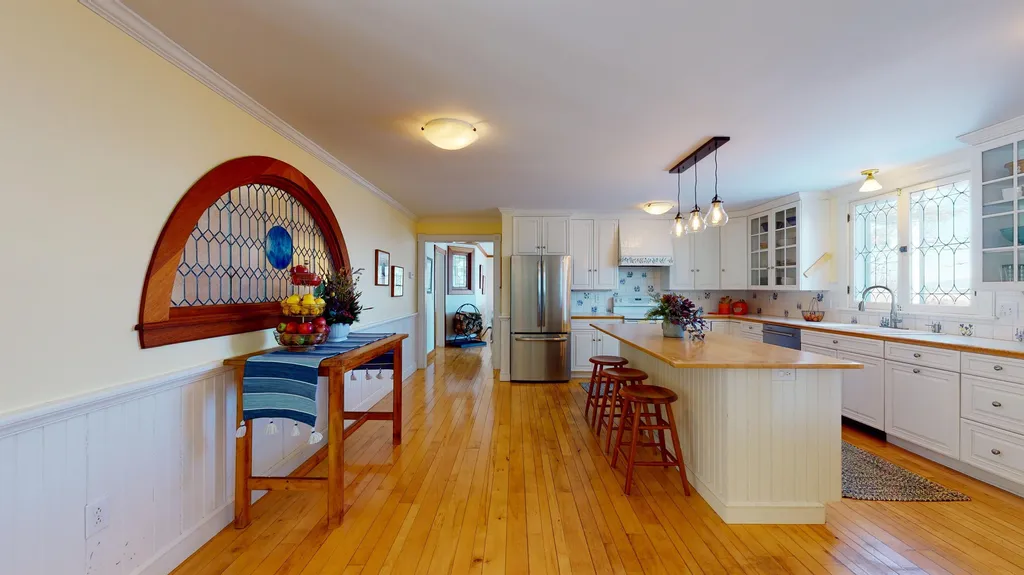 4655 Snake Mountain Road Weybridge VT 05753