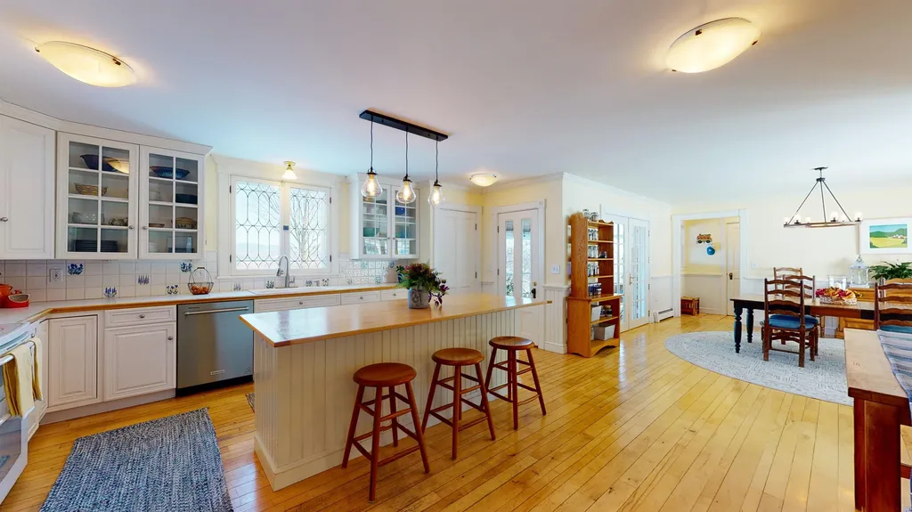 4655 Snake Mountain Road Weybridge VT 05753