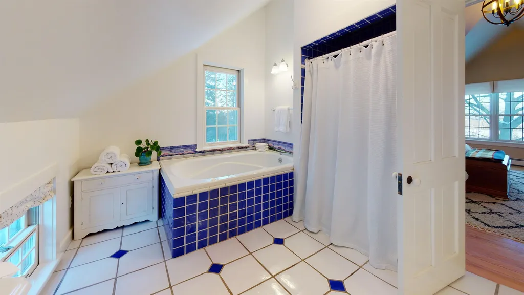 4655 Snake Mountain Road Weybridge VT 05753