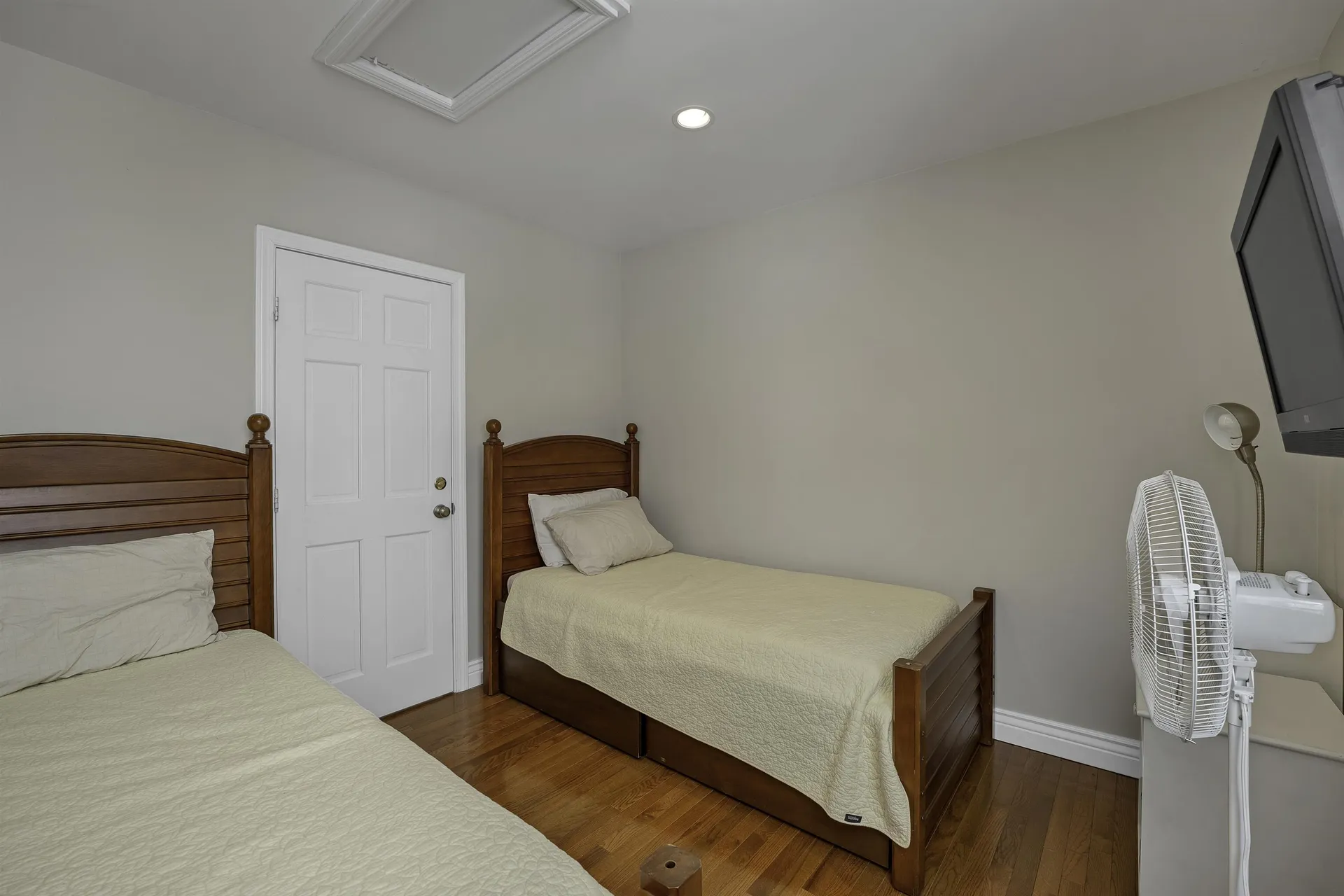 18 Pleasant Street Meredith NH 03253