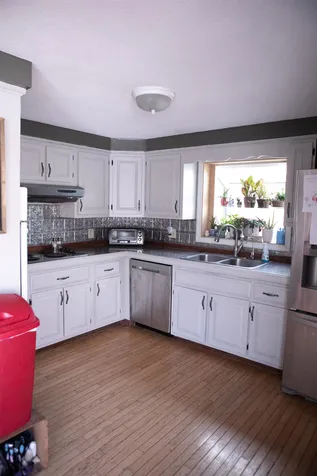 245 Wadleigh Falls Road Lee NH 03861