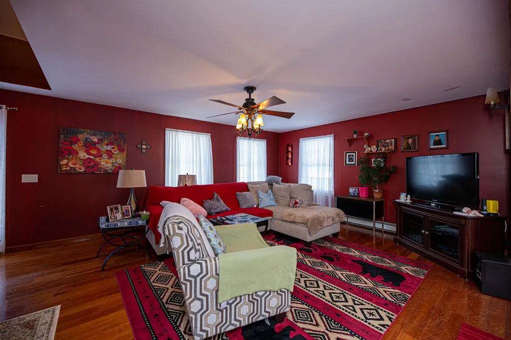 522 Loon Pond Road Gilmanton NH 03237