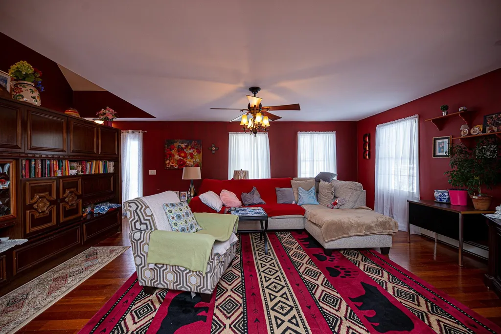 522 Loon Pond Road Gilmanton NH 03237