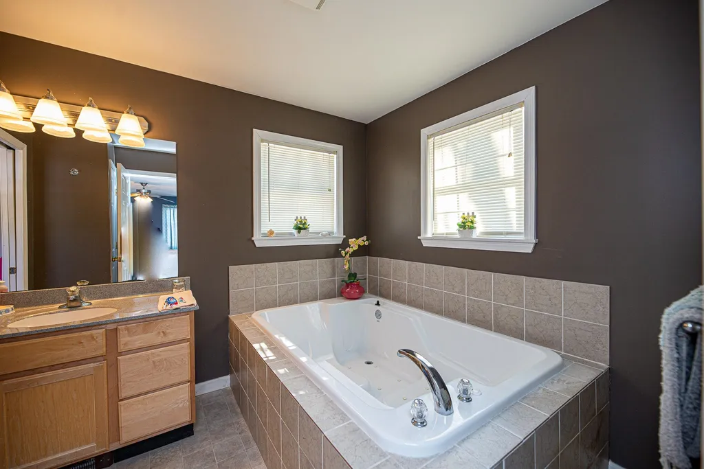 522 Loon Pond Road Gilmanton NH 03237