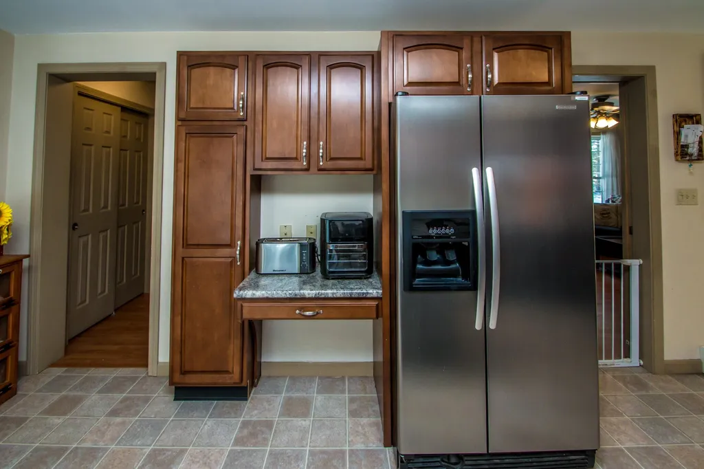 514 Silver Pine Lane Tamworth NH 03886