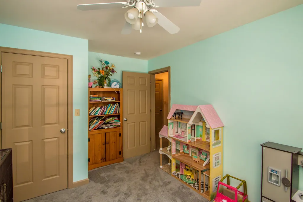 514 Silver Pine Lane Tamworth NH 03886