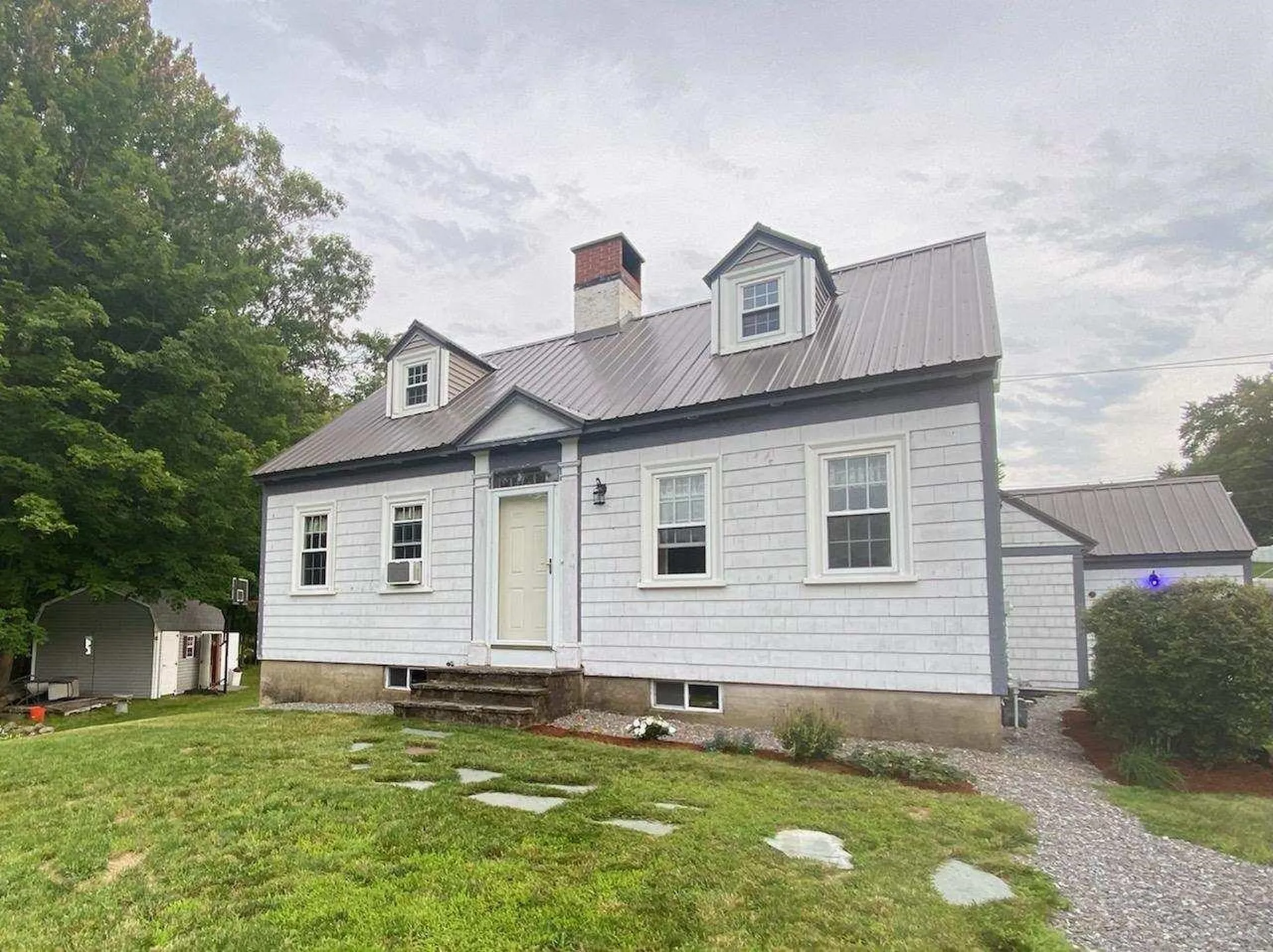 25 Logging Hill Road Bow NH 03304