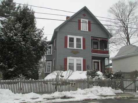 5 Maple Avenue Hudson NH 03051