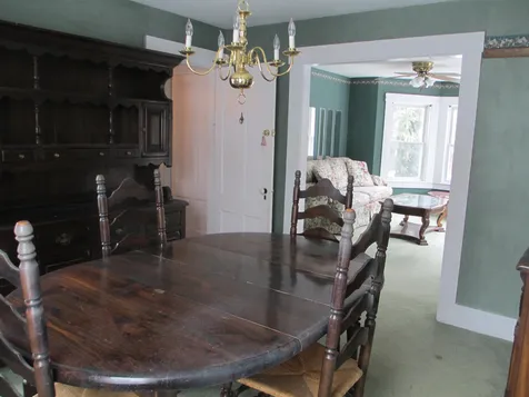 5 Maple Avenue Hudson NH 03051