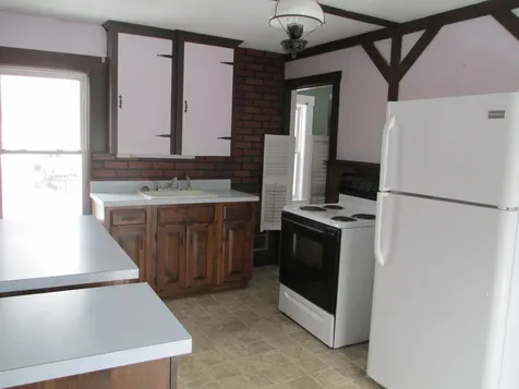 5 Maple Avenue Hudson NH 03051