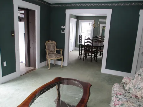5 Maple Avenue Hudson NH 03051