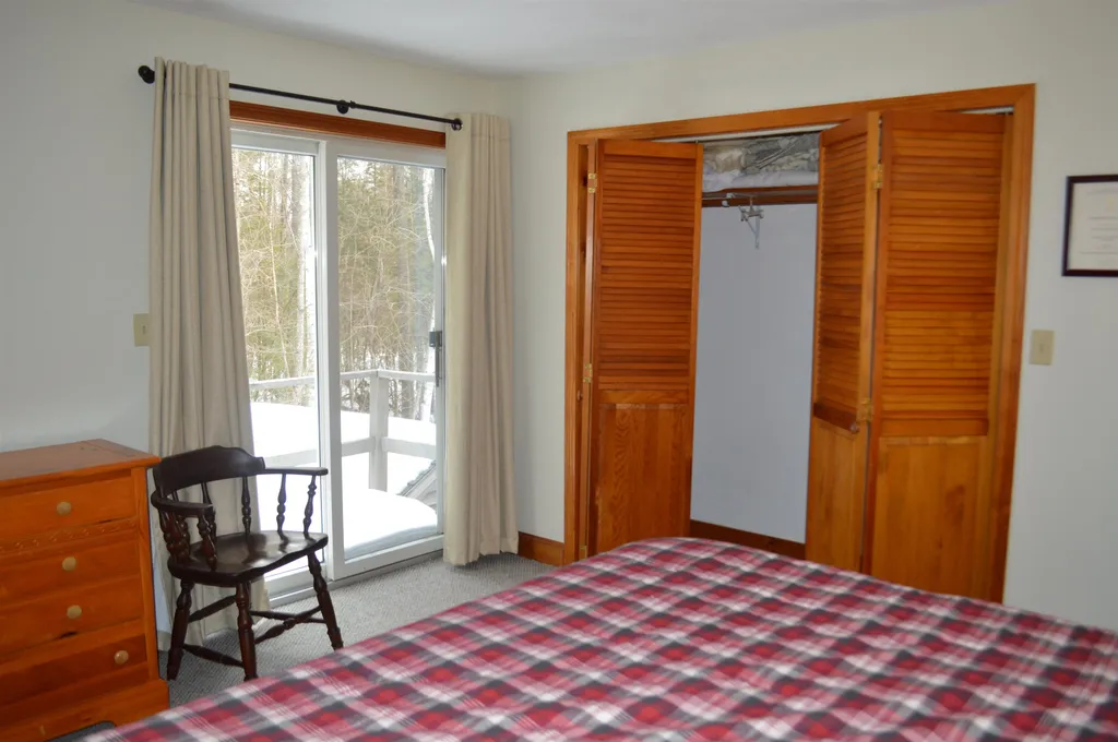 36 Port Wedeln Road Wolfeboro NH 03894