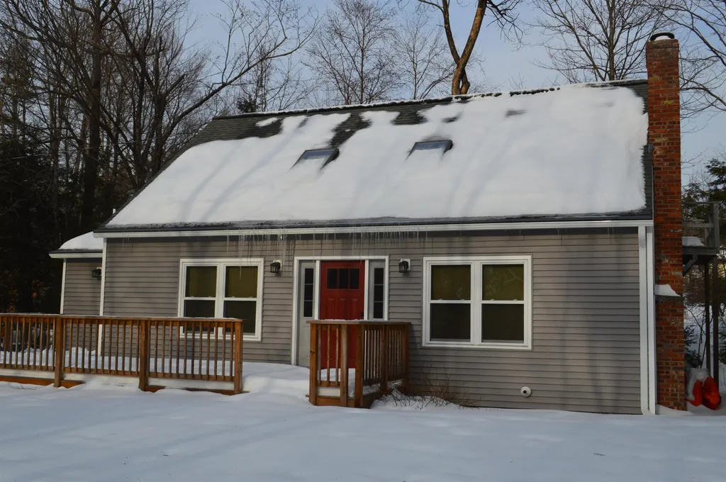 36 Port Wedeln Road Wolfeboro NH 03894