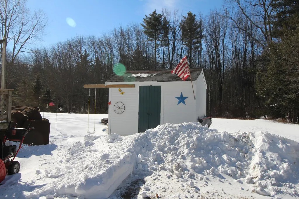 945 Salmon Falls Road Rochester NH 03868