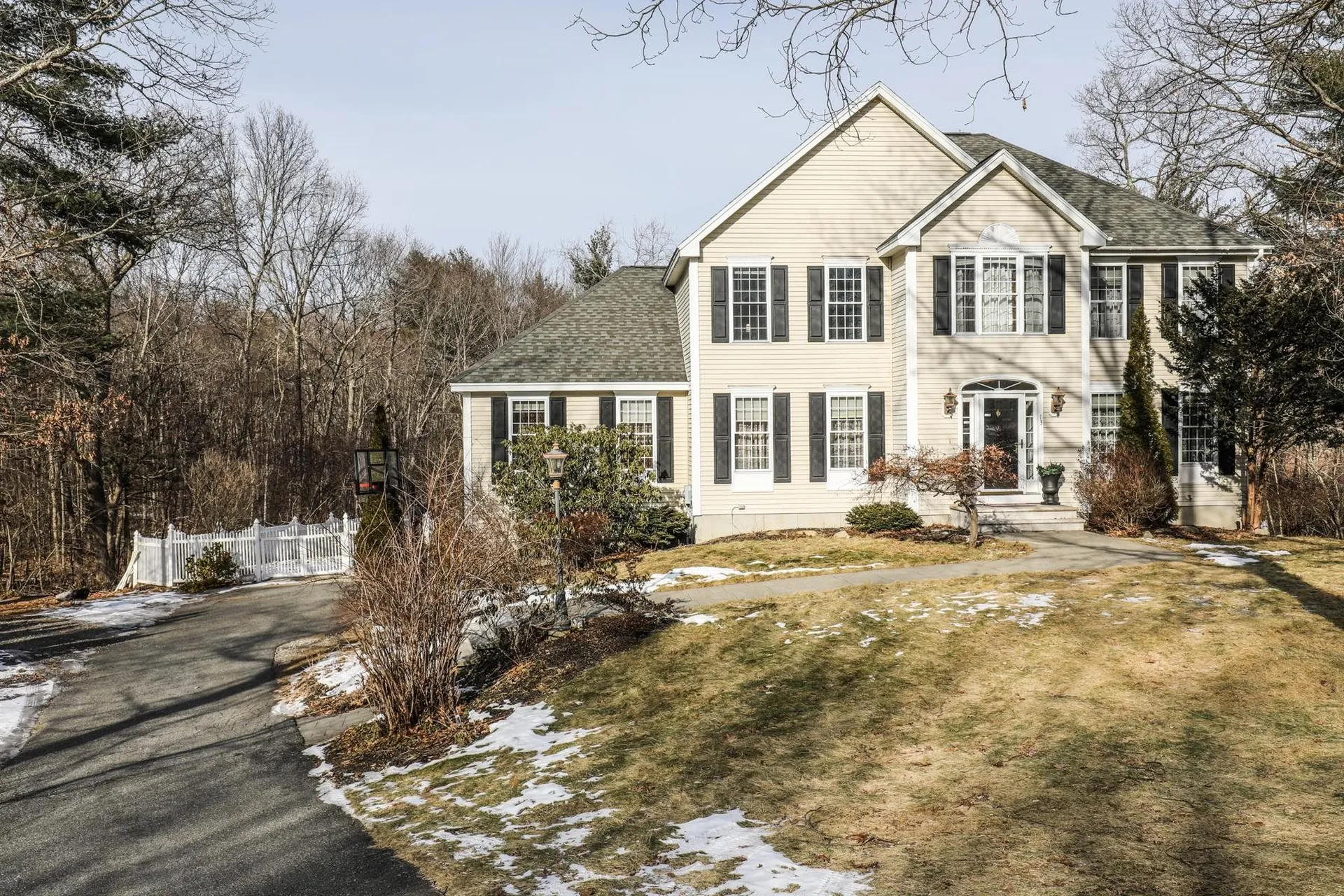 13 Theodore Avenue Salem NH 03079