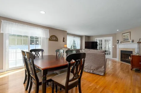 1-1 Risloves Way Fremont NH 03044
