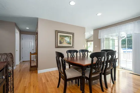 1-1 Risloves Way Fremont NH 03044