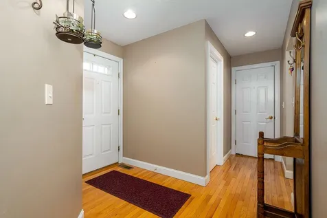 1-1 Risloves Way Fremont NH 03044