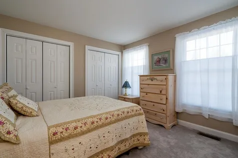 1-1 Risloves Way Fremont NH 03044