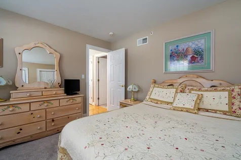 1-1 Risloves Way Fremont NH 03044
