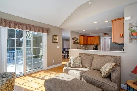 1-1 Risloves Way Fremont NH 03044