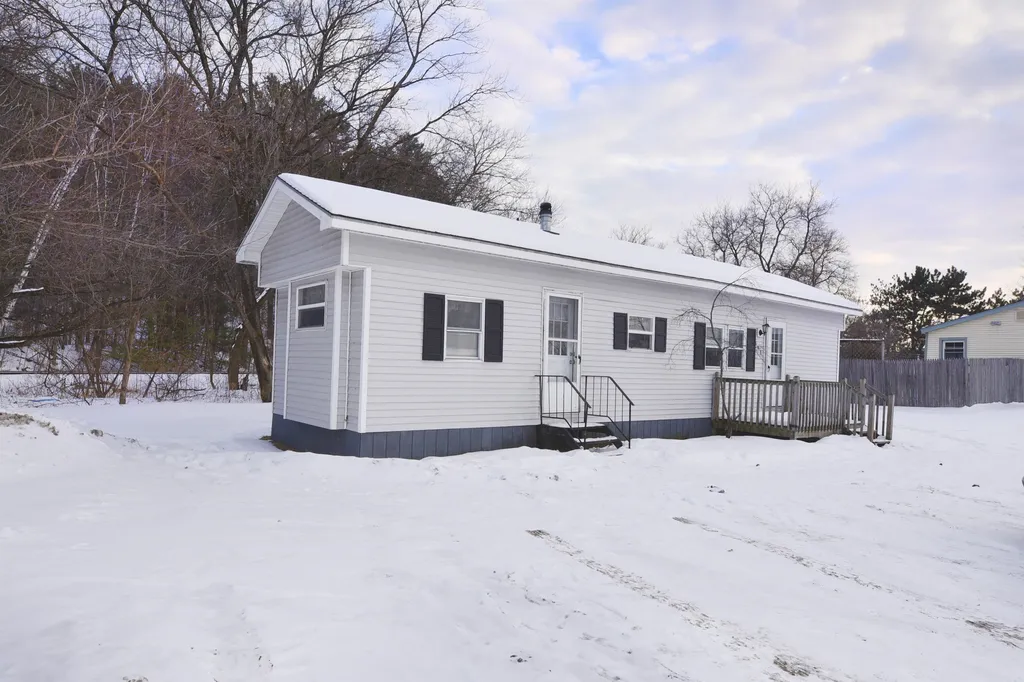 148 Railroad Street Milton VT 05468
