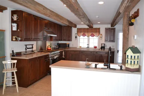 458 Center Street Wolfeboro NH 03894