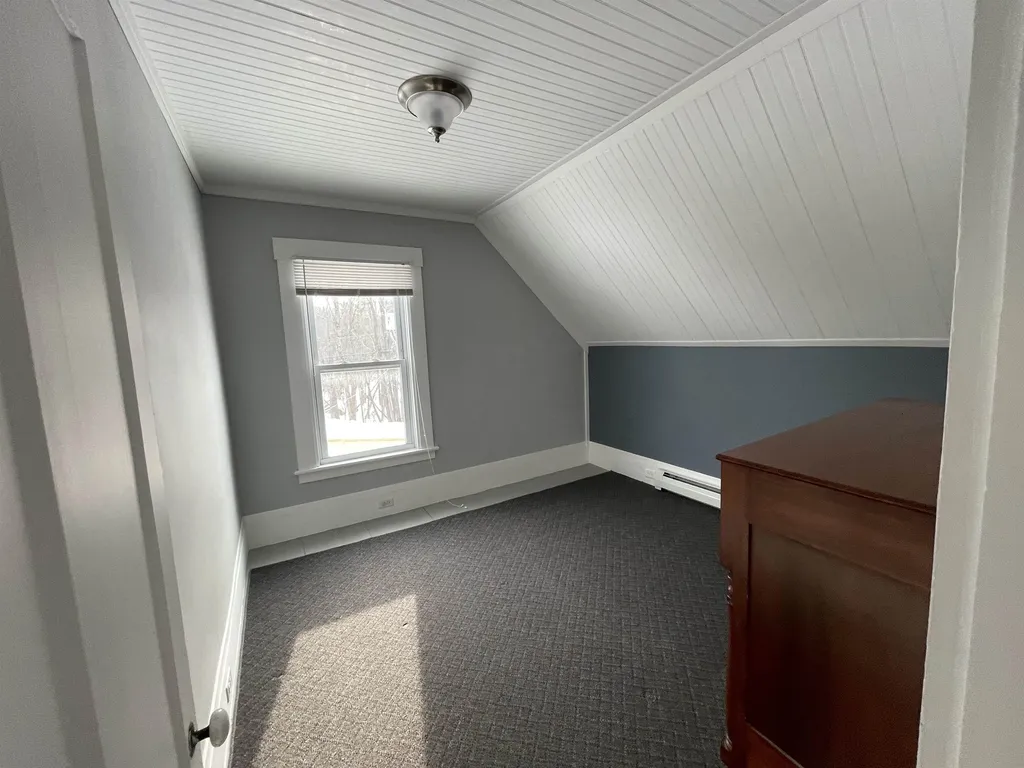 123 Willow Road Sanbornton NH 03269
