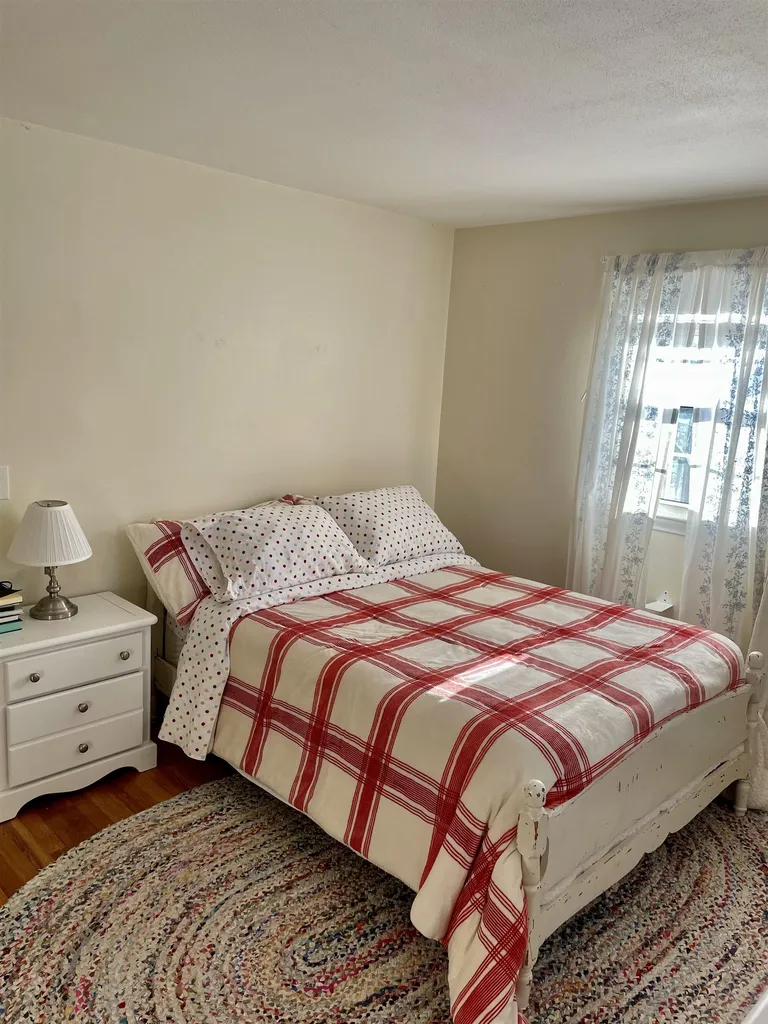 29 Briand Drive Nashua NH 03063