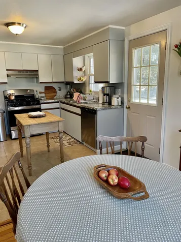 29 Briand Drive Nashua NH 03063