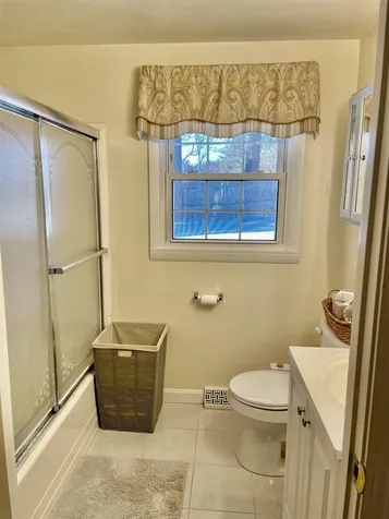 29 Briand Drive Nashua NH 03063