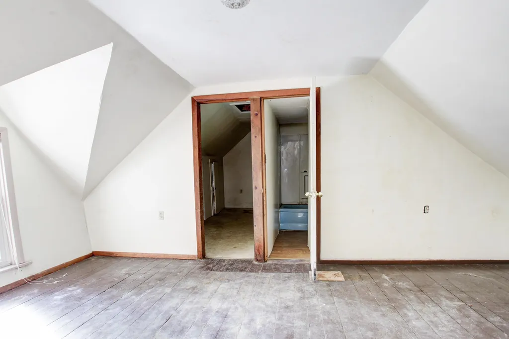 54 Armory Street Keene NH 03431