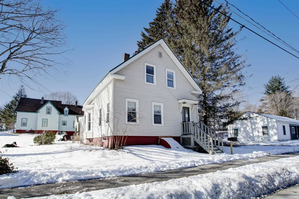 54 Armory Street Keene NH 03431