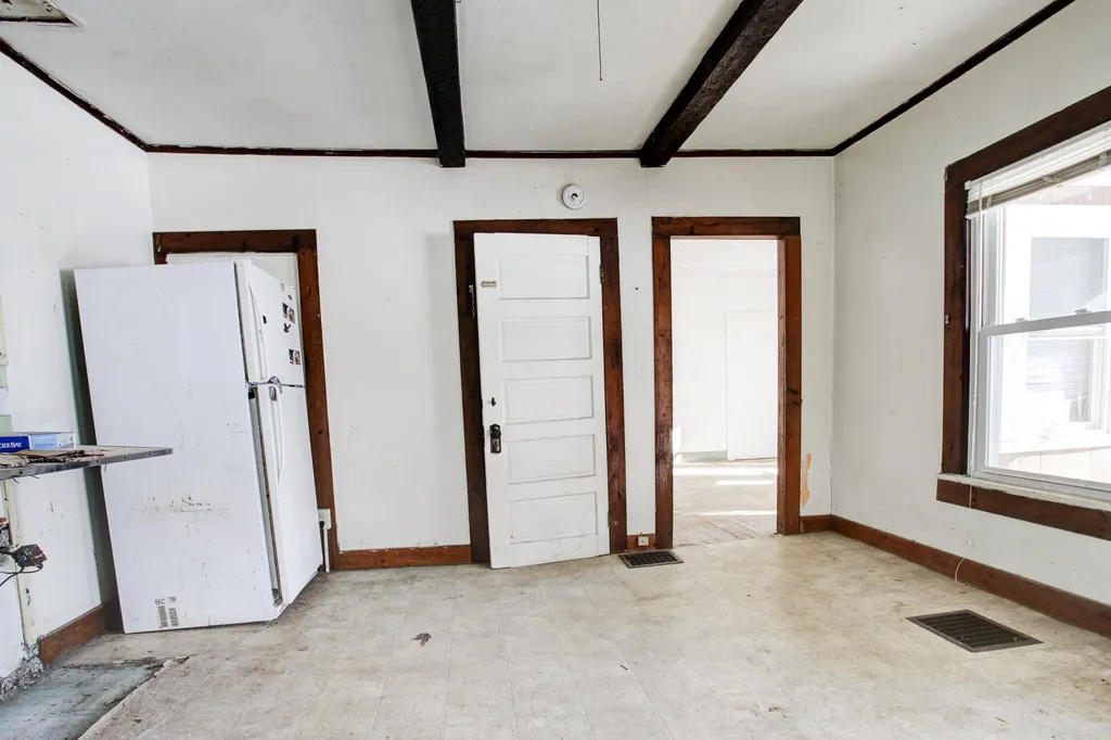 54 Armory Street Keene NH 03431