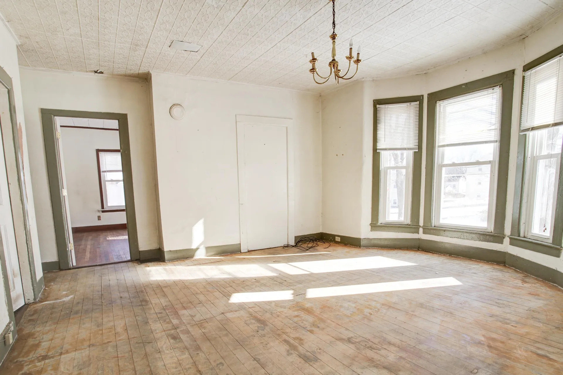 54 Armory Street Keene NH 03431