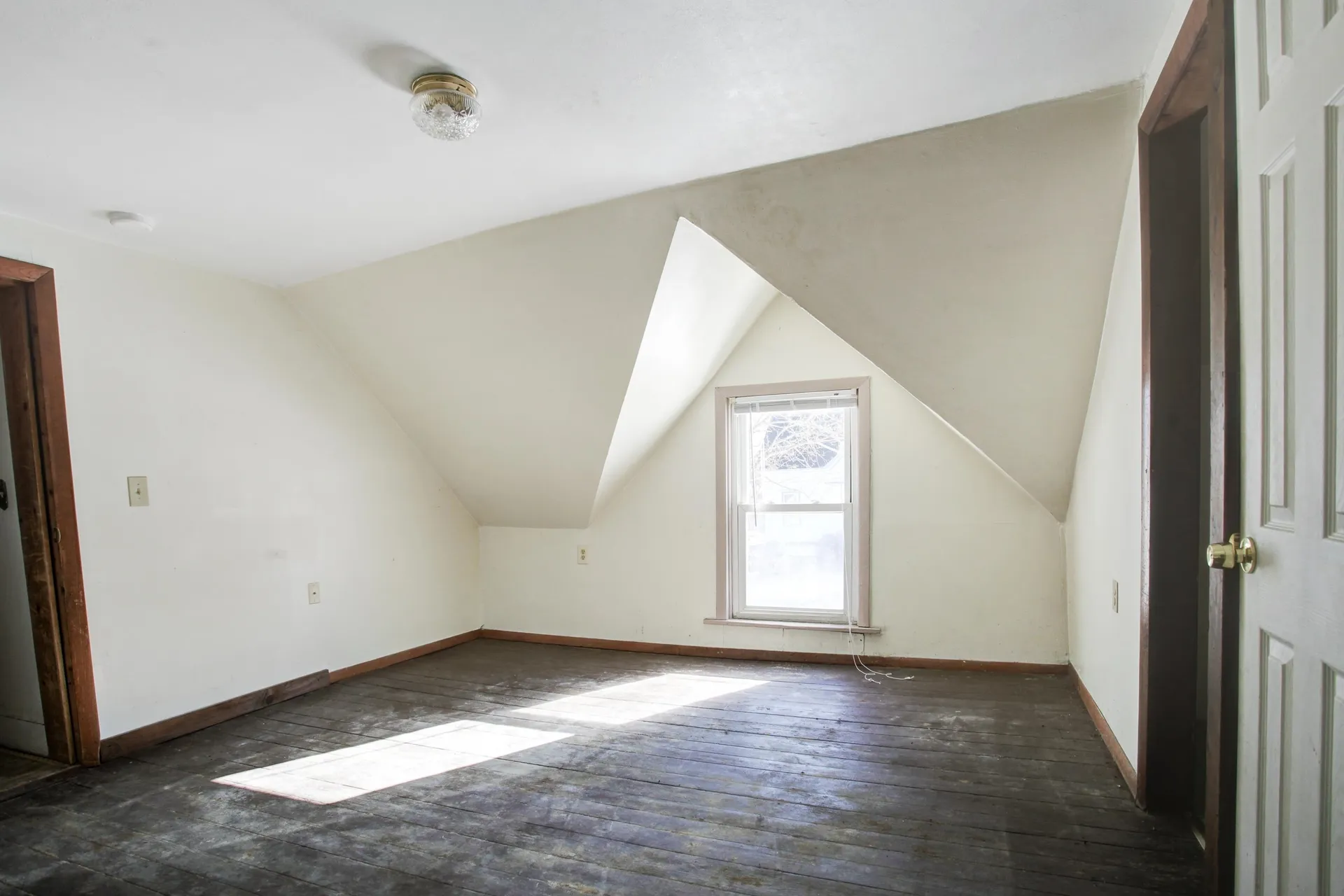 54 Armory Street Keene NH 03431