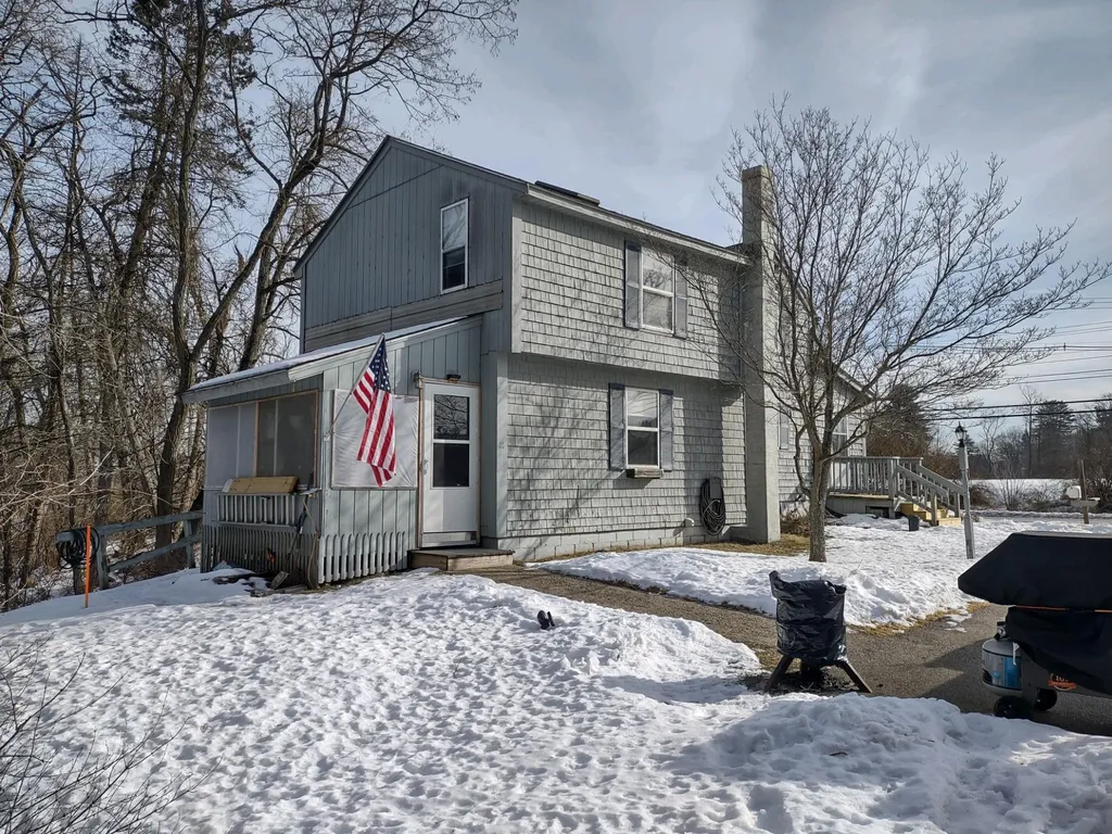 172 Clinton Street Concord NH 03301