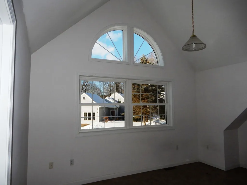 1480 Old North Main Street Laconia NH 03246