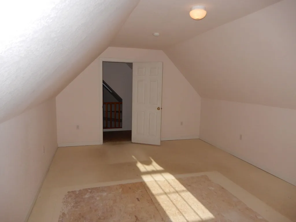1480 Old North Main Street Laconia NH 03246