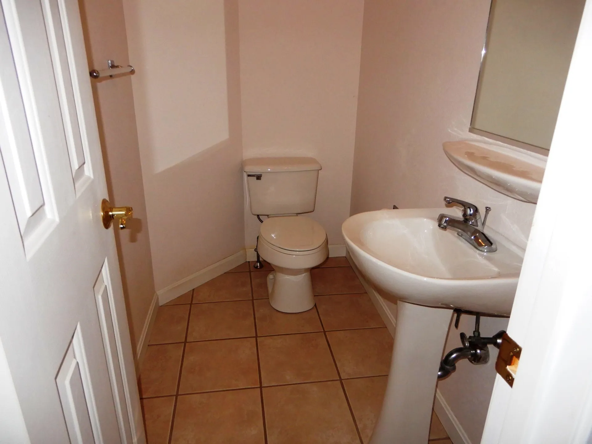1480 Old North Main Street Laconia NH 03246